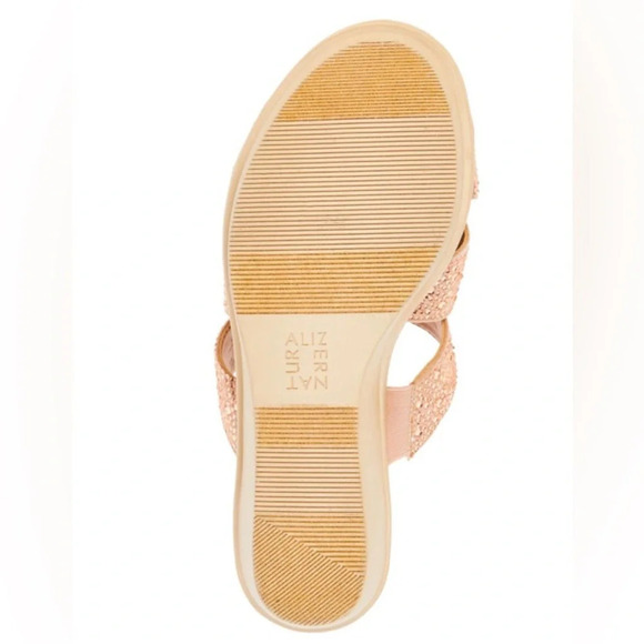 NOWB Naturalizer Rowena Slip-on Wedge Heel With Rhinestones Rose Gold - Picture 4 of 10